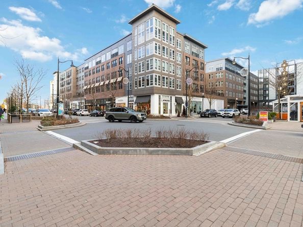 375 Canal. 908, Somerville MA 02145