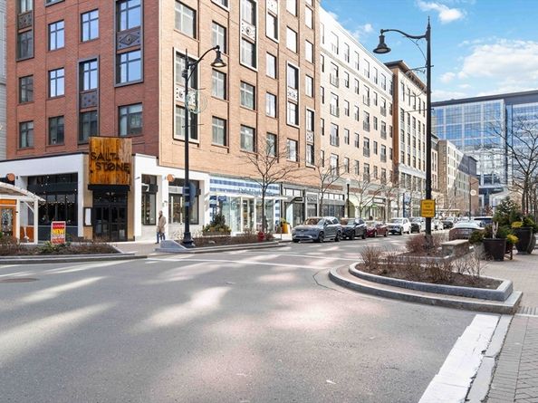 375 Canal. 908, Somerville MA 02145