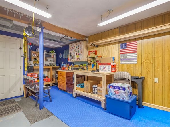 31 Harjean Rd, Billerica MA 01821