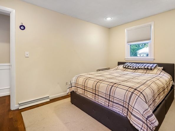 31 Harjean Rd, Billerica MA 01821