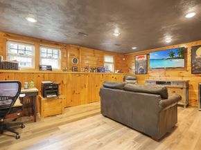 31 Harjean Rd, Billerica MA 01821