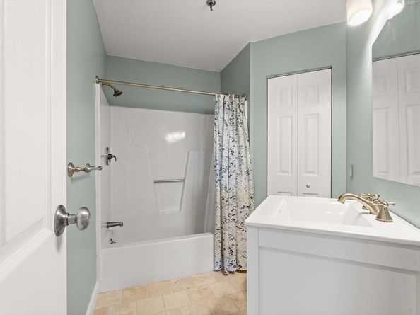 90 Quincy Shore Dr 701, Quincy MA 02171