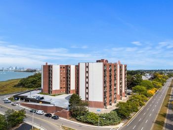 90 Quincy Shore Dr