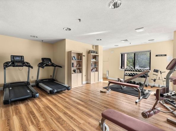 90 Quincy Shore Dr 701, Quincy MA 02171