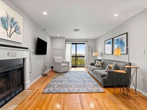 90 Quincy Shore Dr 701, Quincy MA 02171