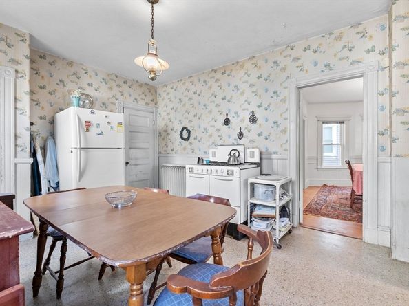 44 Walnut Street, Everett MA 02149