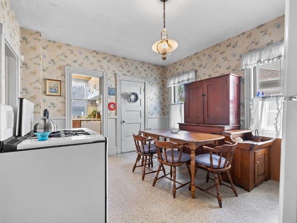 44 Walnut Street, Everett MA 02149