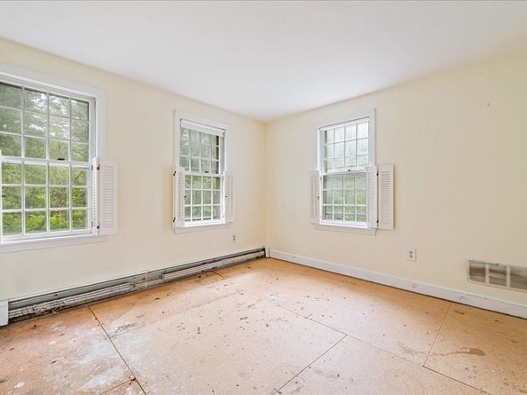94 Buckboard Rd, Duxbury MA 02332