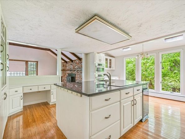 94 Buckboard Rd, Duxbury MA 02332