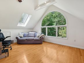 45 S Shaker Rd, Harvard MA 01451