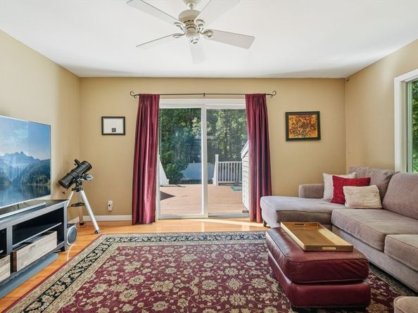 45 S Shaker Rd, Harvard MA 01451