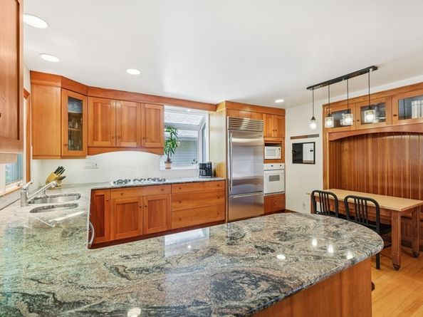 45 S Shaker Rd, Harvard MA 01451