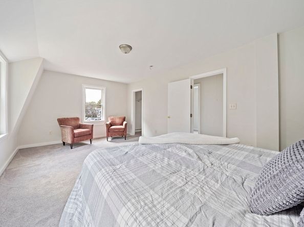 67 Somerville Ave, Braintree MA 02184