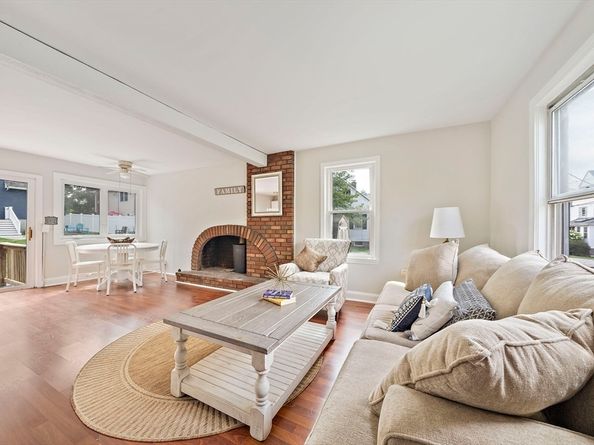 67 Somerville Ave, Braintree MA 02184
