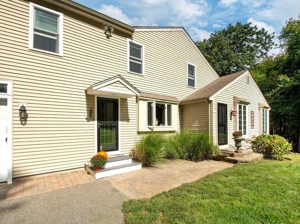 9 Cushing Park Rd, Scituate MA 02066