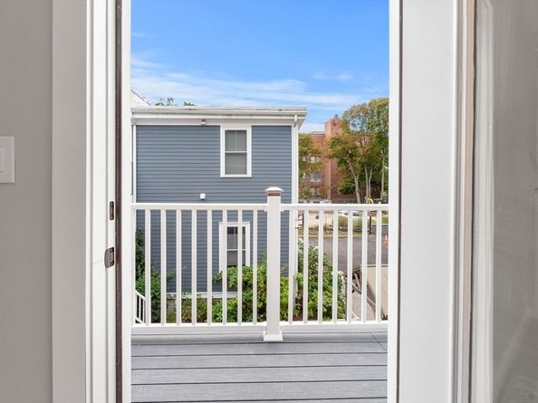 59 Perrin 1, Boston MA 02119