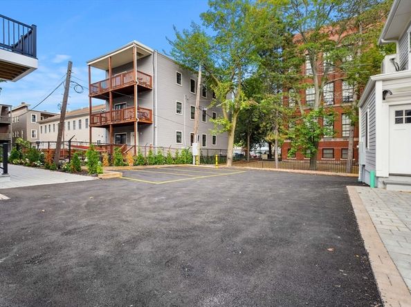 59 Perrin 1, Boston MA 02119