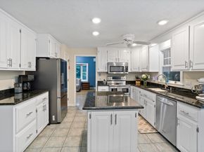 38 Robin Road, Norfolk MA 02056