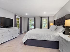 38 Robin Road, Norfolk MA 02056