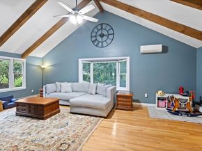 38 Robin Road, Norfolk MA 02056