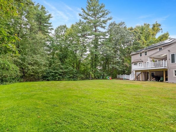 38 Robin Road, Norfolk MA 02056