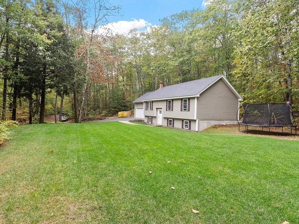 35 Hillside Dr, Winchendon MA 01475