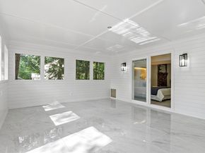 332 North Rd, Bedford MA 01730