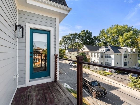 375 Hyde Park Avenue 3, Boston MA 02131
