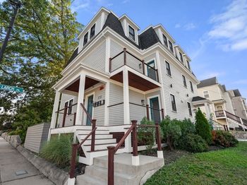 375 Hyde Park Avenue
