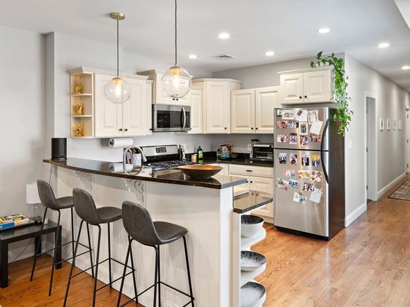 127 Cottage St 2, Boston MA 02128