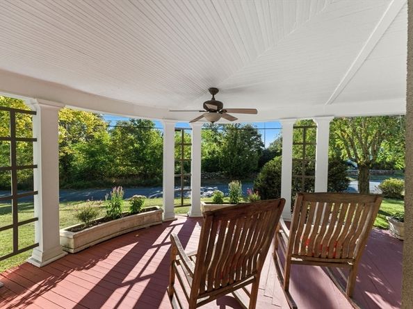 57 Upper Gore Rd, Webster MA 01570