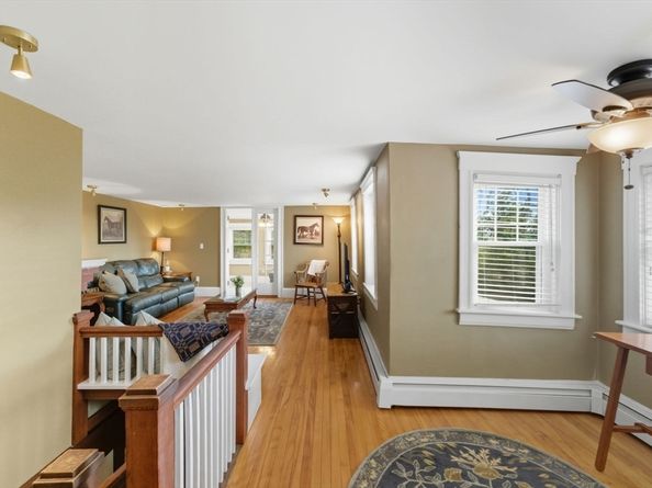 57 Upper Gore Rd, Webster MA 01570
