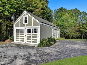 57 Upper Gore Rd, Webster MA 01570