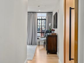 76 Wareham St 5D, Boston MA 02118