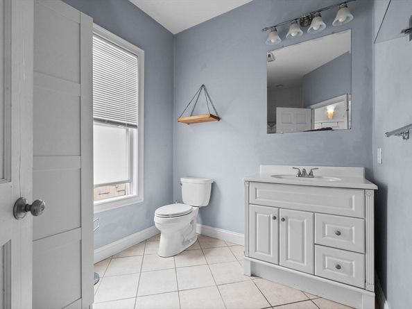 647 East 3rd 2, Boston MA 02127