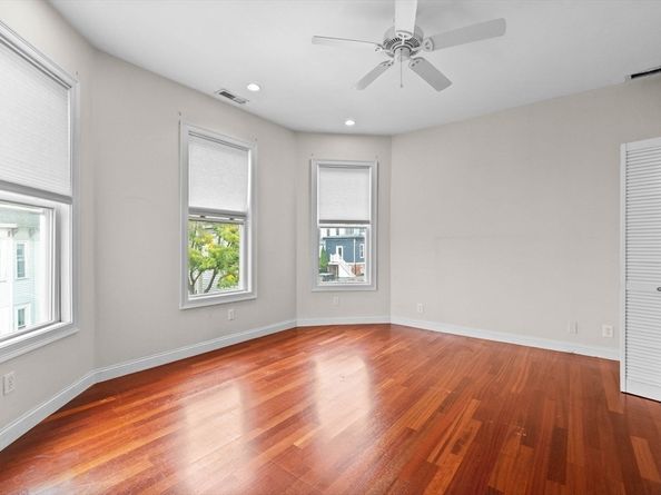 647 East 3rd 2, Boston MA 02127