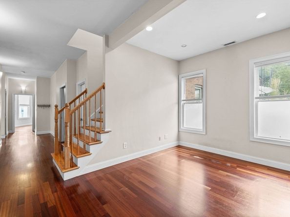 647 East 3rd 2, Boston MA 02127