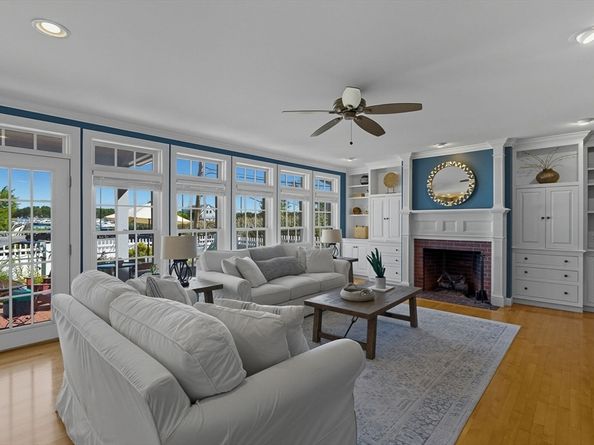 2 River Street, Newburyport MA 01950