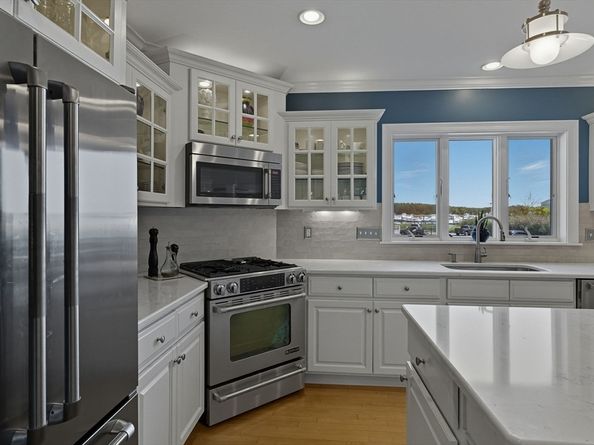 2 River Street, Newburyport MA 01950