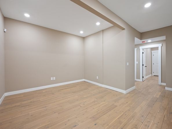 5 Monmouth St 1, Boston MA 02128