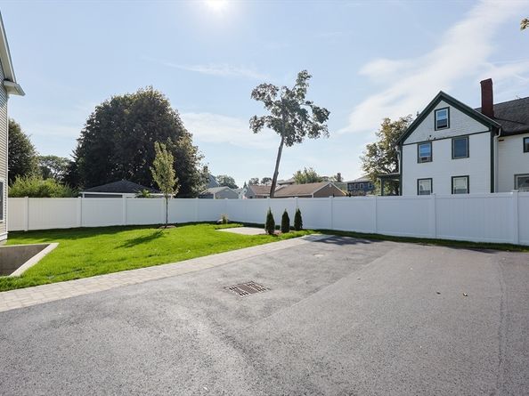 54 South St 1, Medford MA 02155