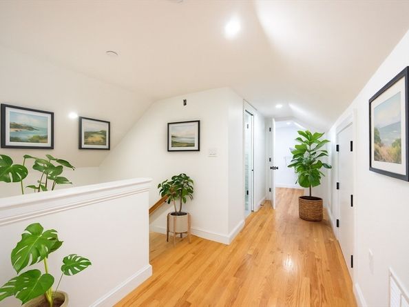 54 South St 1, Medford MA 02155