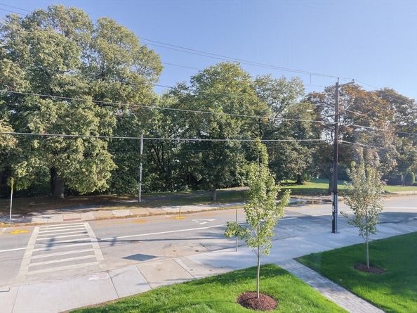54 South St 1, Medford MA 02155