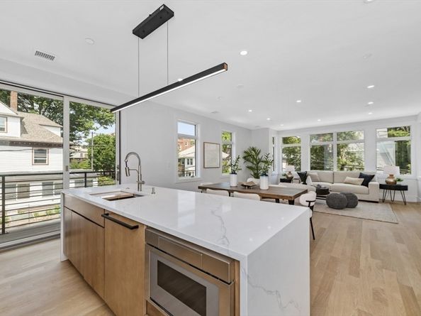 24 Auburn 1, Brookline MA 02446