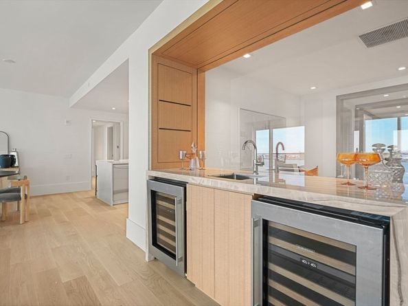 150 Seaport Boulevard 15CD, Boston MA 02210