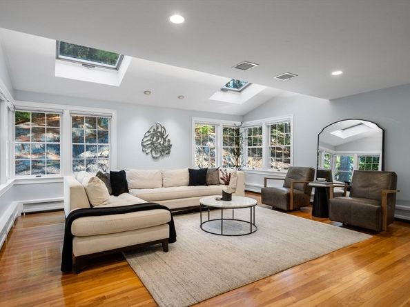 25 Cedar Hill Rd, Dover MA 02030