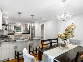25 Cedar Hill Rd, Dover MA 02030
