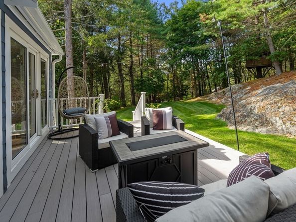 25 Cedar Hill Rd, Dover MA 02030