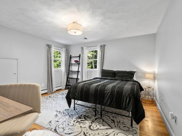 25 Cedar Hill Rd, Dover MA 02030