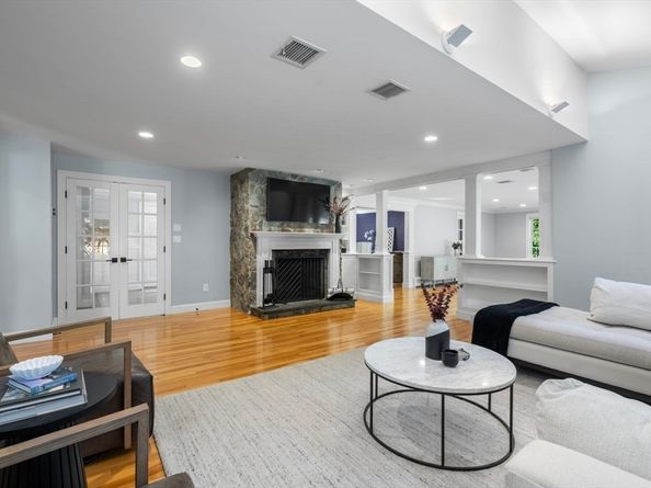 25 Cedar Hill Rd, Dover MA 02030